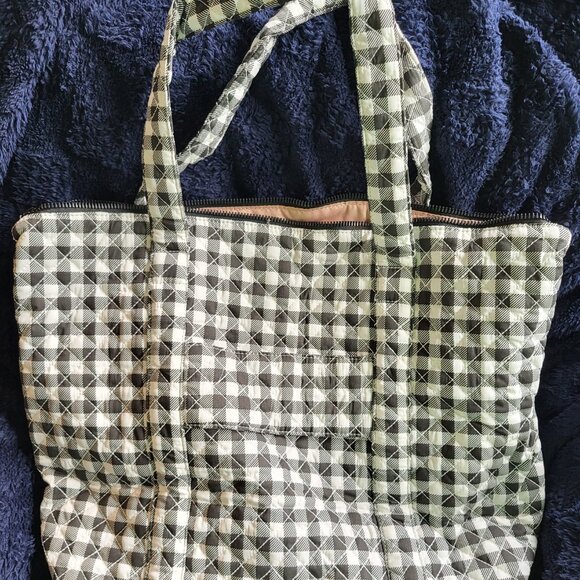 Poppy & Peonies QUILTED BON VOYAGE DUFFLE Black Gingham, - Picture 1 of 9